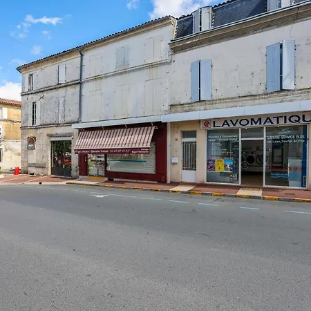 Terra Cotta #hypercentre #charente #parking Cognac